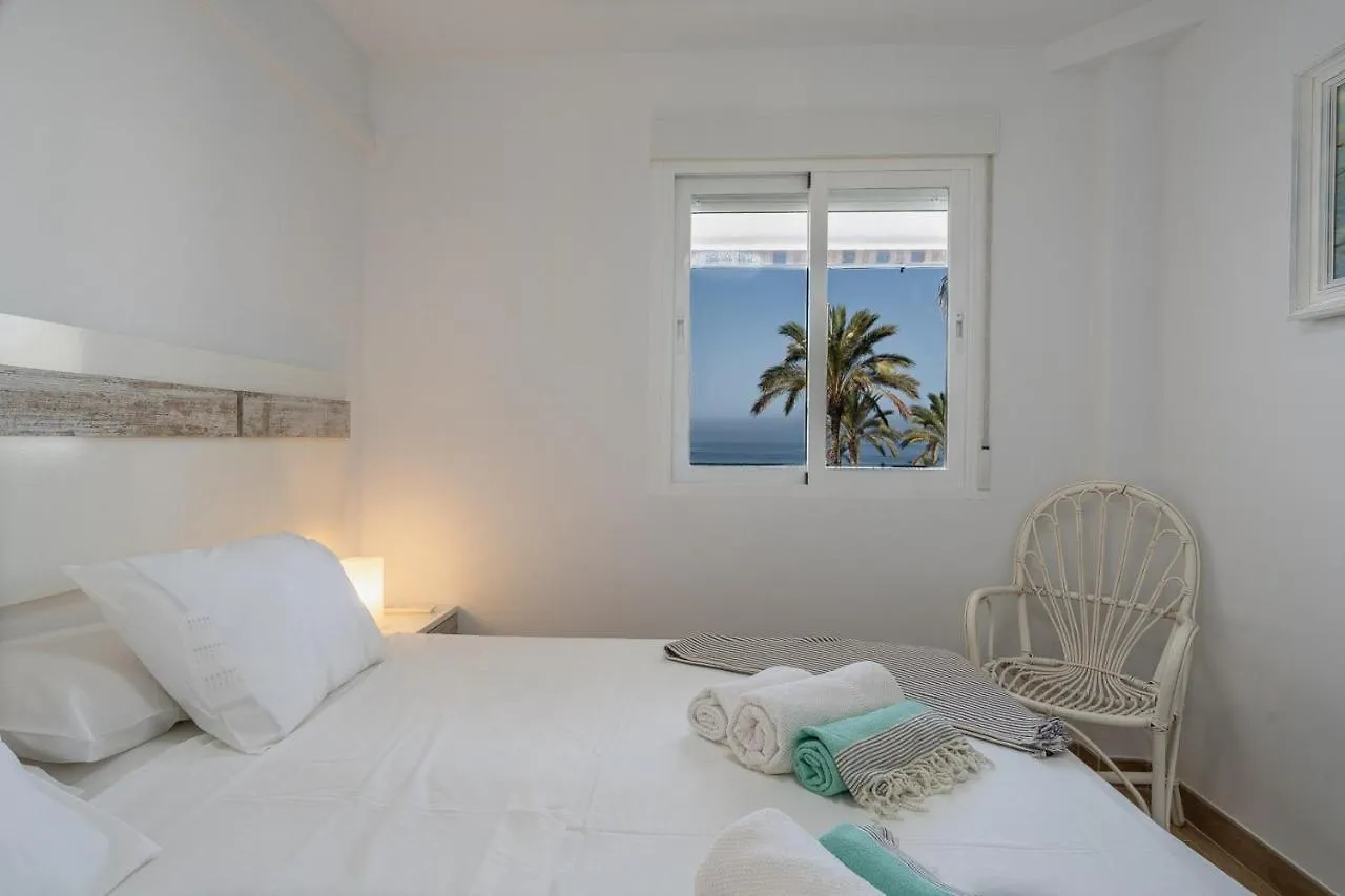 Apartment Shore Thing Playa La Herradura  Spain